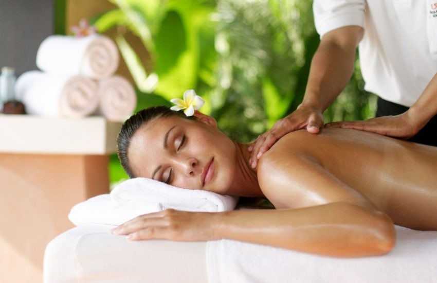 imgi_248_ortobraz-massagem-relaxante-maca-de-massagem-3-850x550